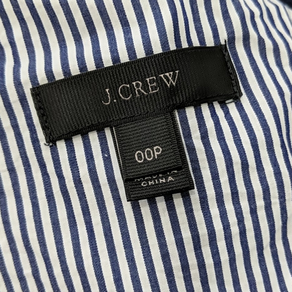 J.Crew Asymmetrical Ruffle top. - Picture 3 of 4